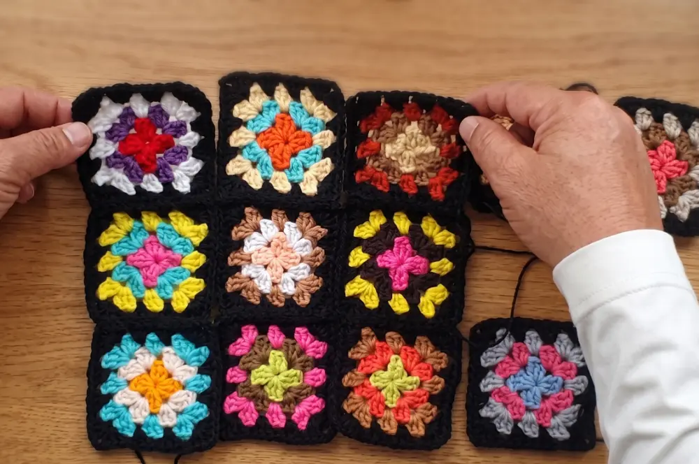 Granny Square Dumpling Japanese Crochet Bag