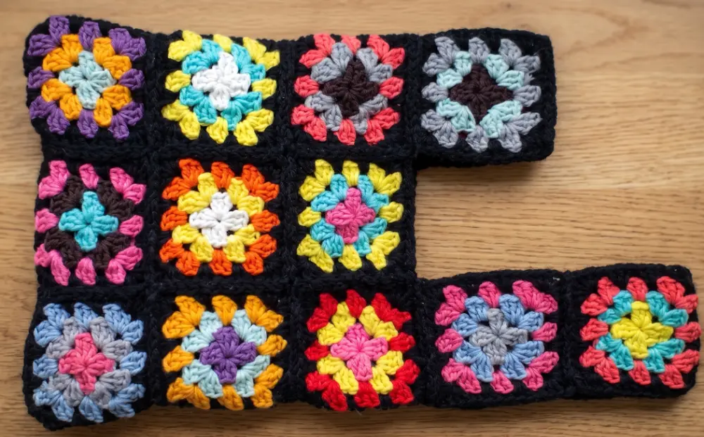 Granny Square Dumpling Japanese Crochet Bag