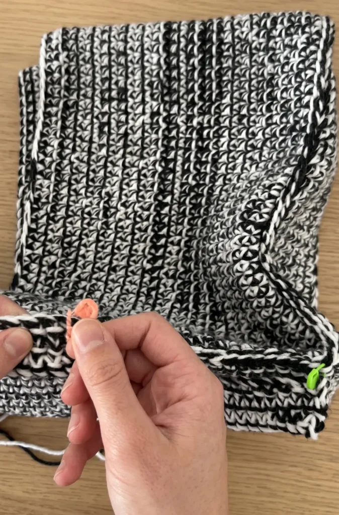 Thermal Stitch Crochet Crossbody Bag