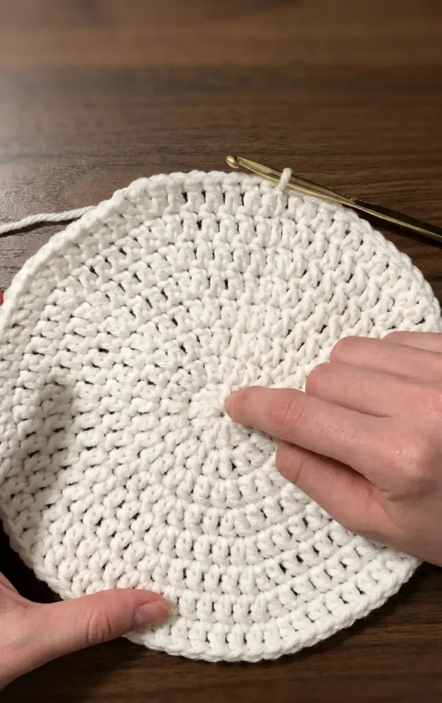 Quick & Easy Crochet Bucket Hat Tutorial