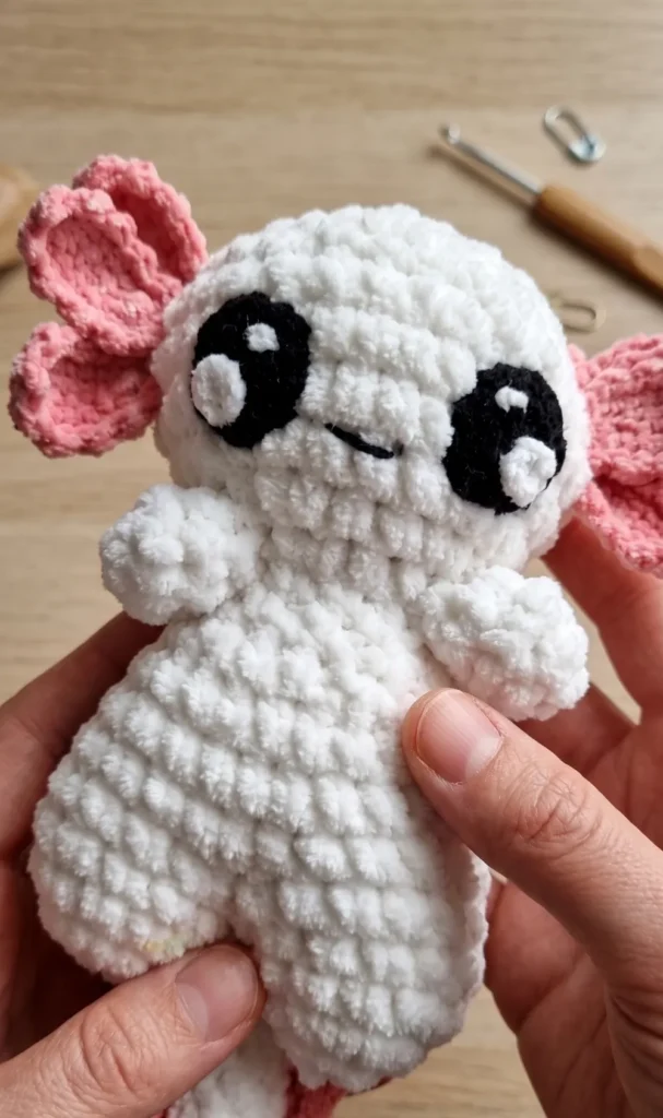  Axolotl Fluffy Yarn Crochet Tutorial