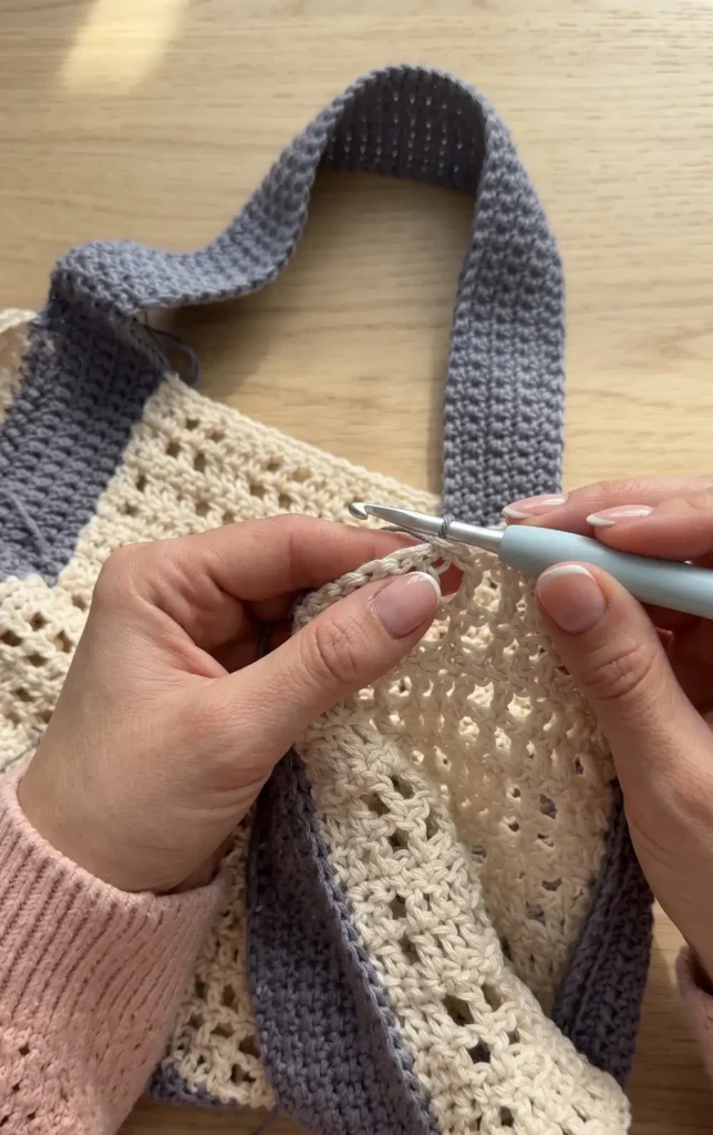 Easy Crochet Beach Bag Pattern