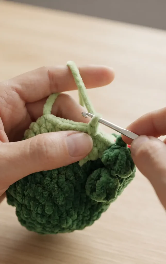Beginner friendly no sew crochet frog Tutorial