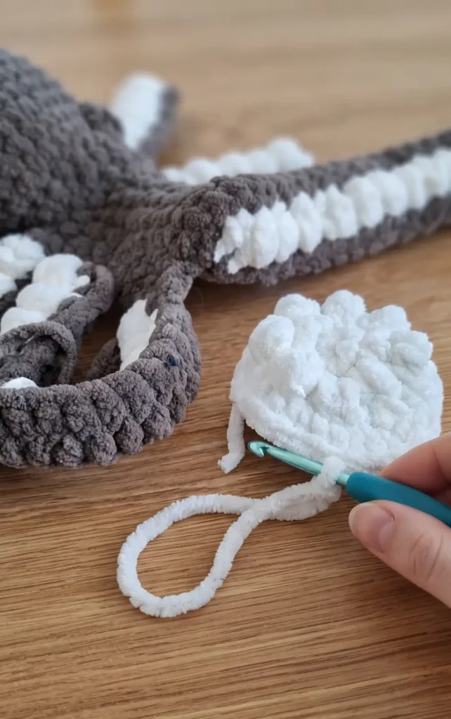 Giant Octopus Crochet Plush Tutorial 