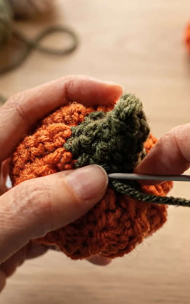 Croche Mini Pumpkin Tutorial