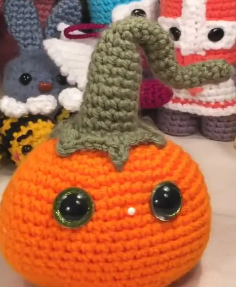 Halloween Jack o Lantern Pumpkin Crochet Tutorial